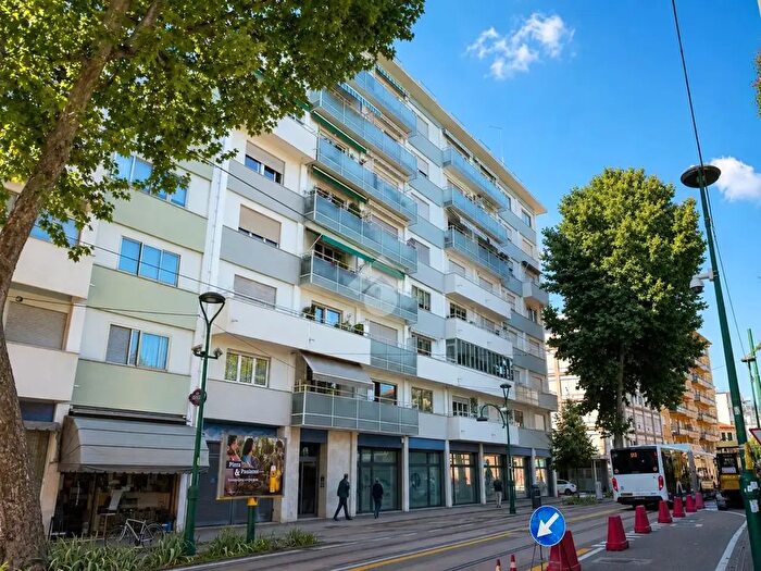 Appartamento quadrilocale in vendita in Via Cappuccina, Venezia