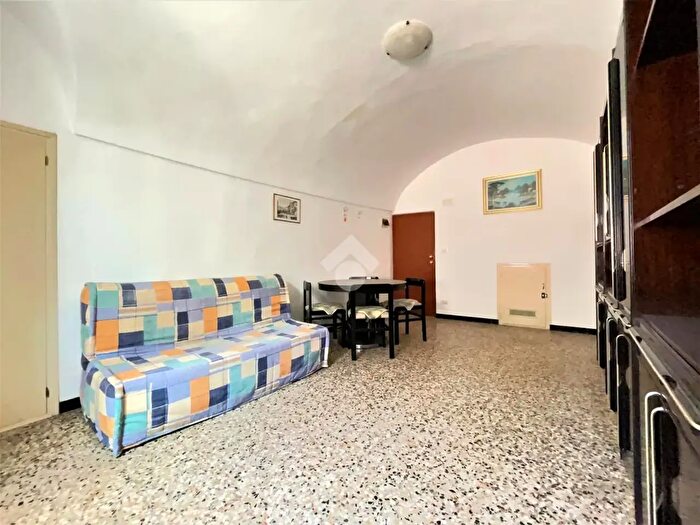 Appartamento bilocale in vendita in Via Molino, Camporosso