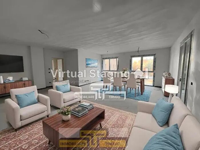 Appartamento quadrilocale in vendita in Via Emilia allAngelo, Reggio Emilia