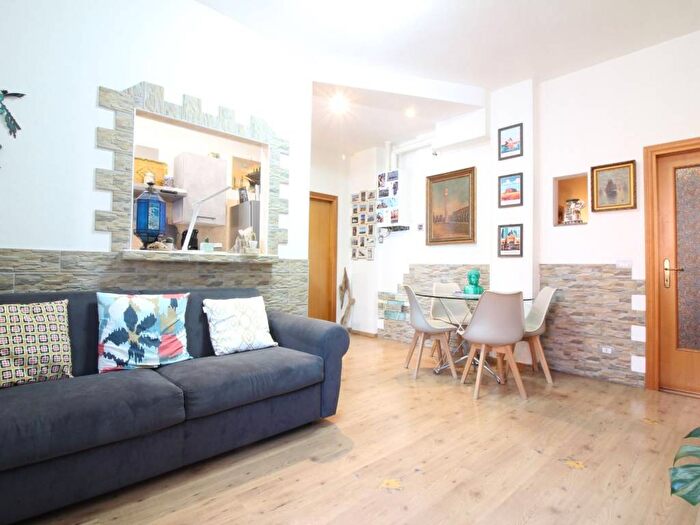 Appartamento trilocale in affitto in Via Giovanni Goldoni, Centro, Anzola dellEmilia