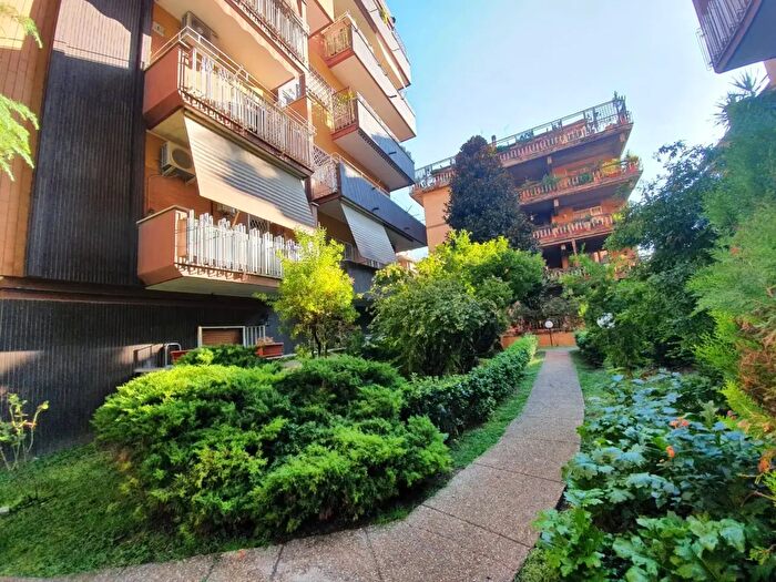 Appartamento monolocale in vendita in Via Arturo Graf, Roma