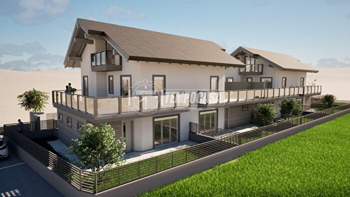 Casa con 5 locali in vendita in Via Parucco, Pianezza