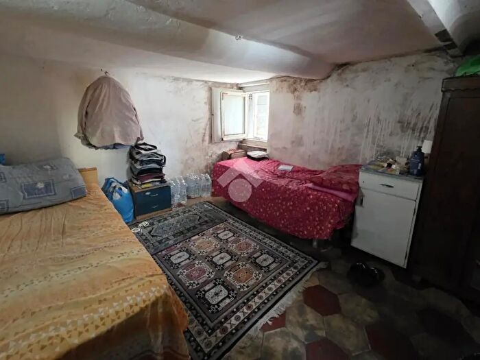 Appartamento quadrilocale in vendita in Via Antonio Gramsci, Genova