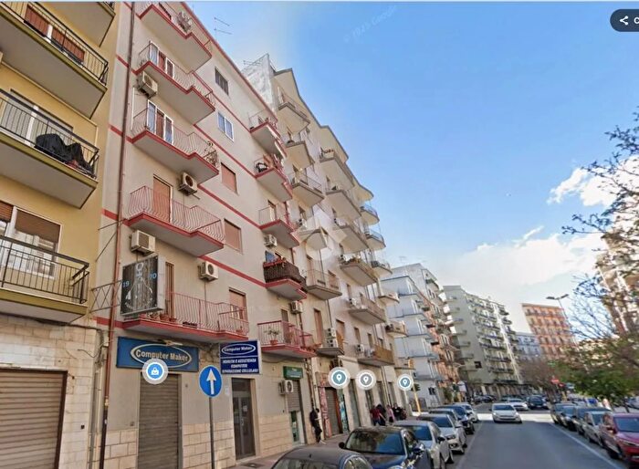 Appartamento trilocale in vendita in Corso Italia, Taranto