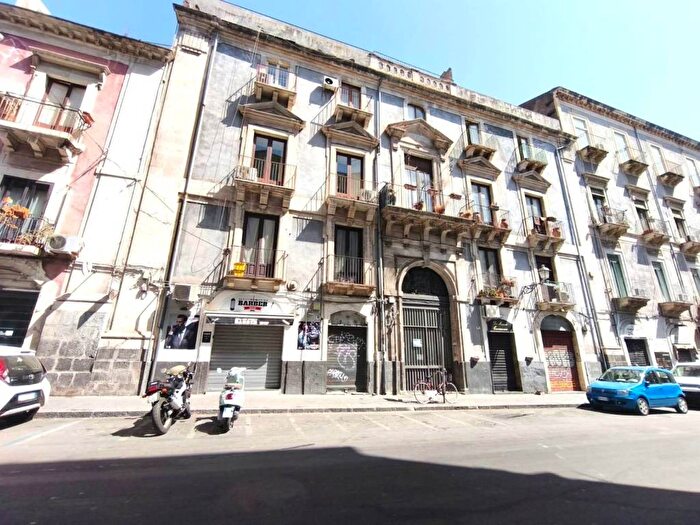 Appartamento bilocale in affitto in Via Garibaldi, Centro Storico, Catania