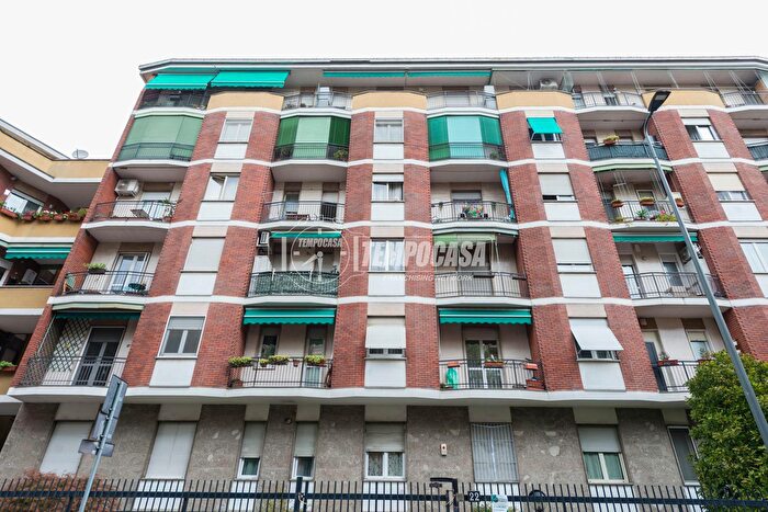 Appartamento bilocale in vendita in Via Doberdò, Milano