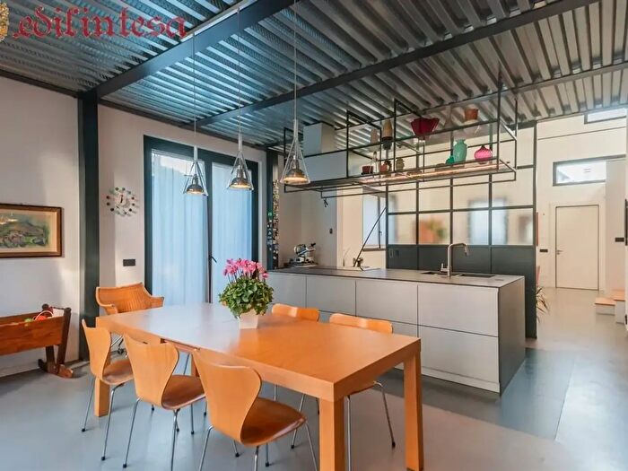 Appartamento quadrilocale in vendita in Spallanzani, Lissone