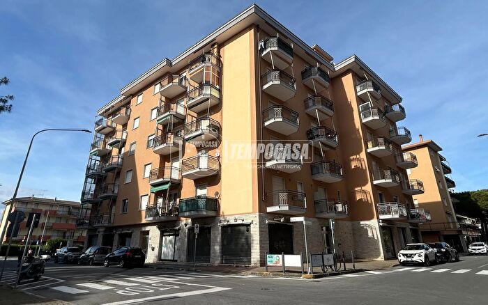 Appartamento trilocale in vendita in Via Doria, Andora