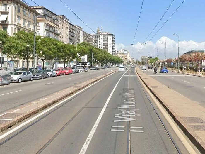 Appartamento in vendita in Via Nuova Marina, Napoli