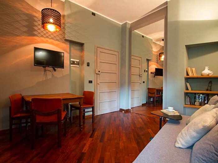 Appartamento bilocale in affitto in Via Olmetto, Carrobbio, Milano