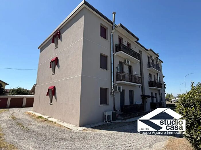 Appartamento bilocale in vendita in Via Roma, Casaletto Lodigiano