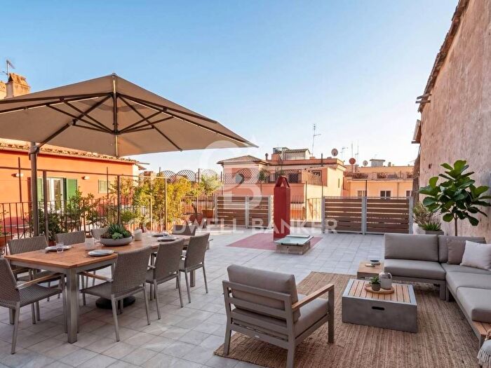 Casa trilocale in affitto in Via Delle Carrozze, Spagna, Roma