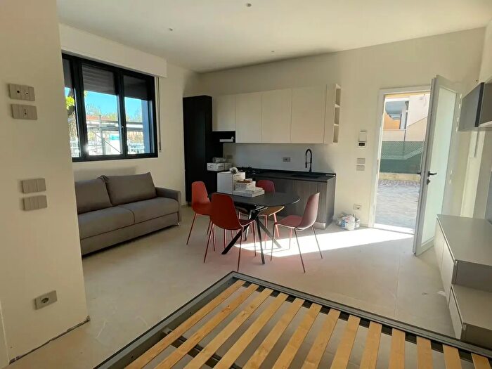 Appartamento monolocale in affitto in Via Pietro Garattoni, Rimini