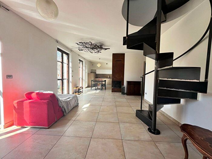 Case in Vendita e in Affitto - 3