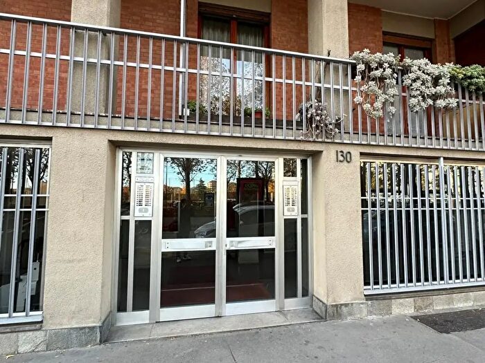 Appartamento quadrilocale in affitto in Corso Agenlli, Torino