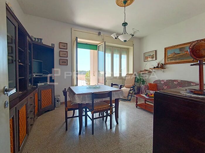 Appartamento quadrilocale in vendita in Via Francesco Saverio Portaluri, Maglie