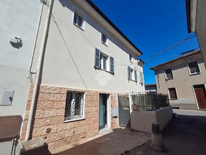 Casa quadrilocale in vendita in Via Cortile, Sarmato