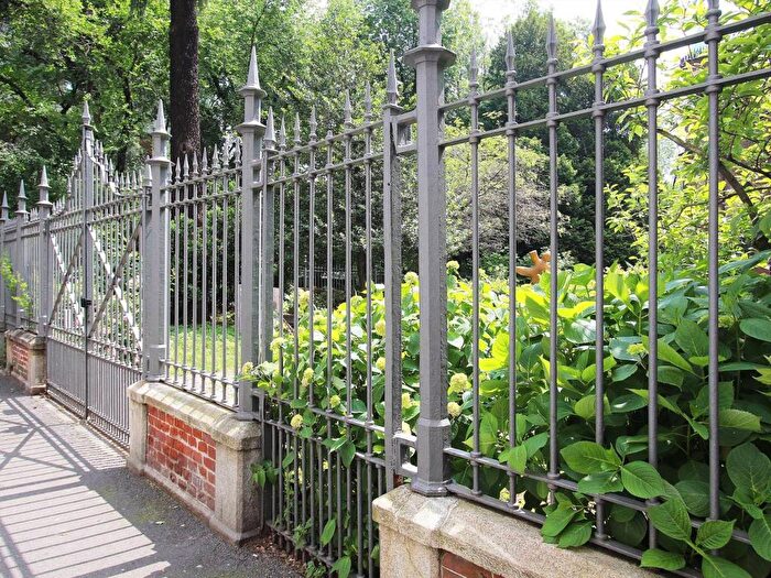 Appartamento bilocale in affitto in Via Montebello, Turati, Milano