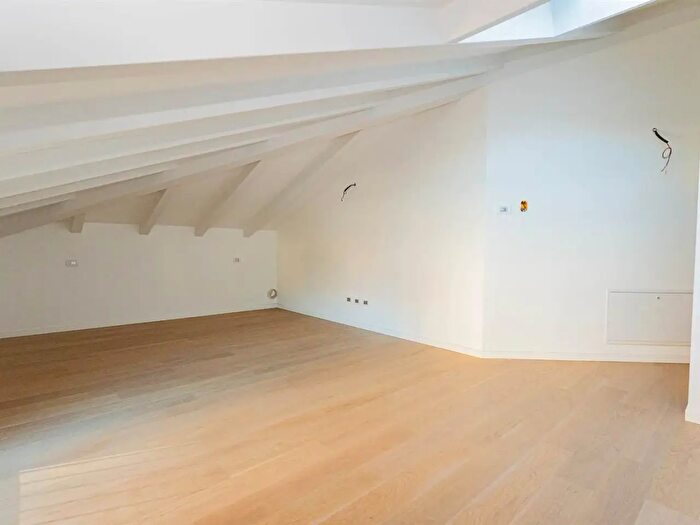 Appartamento monolocale in vendita in Via Nazionale Nord, Colico