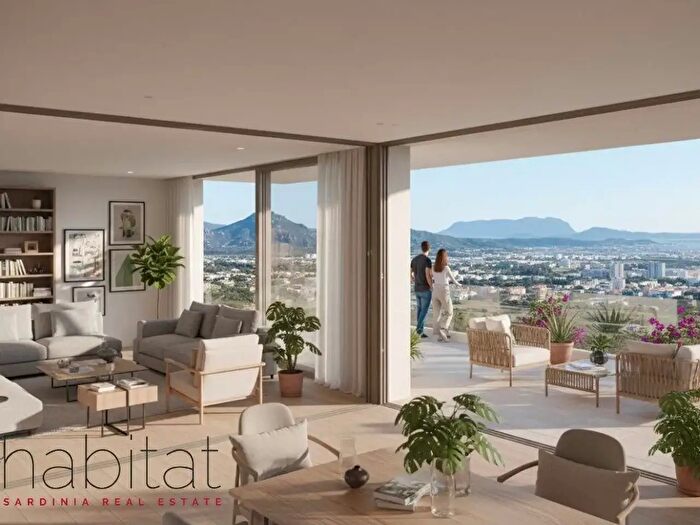 Appartamento con 5 locali in vendita in Olbia