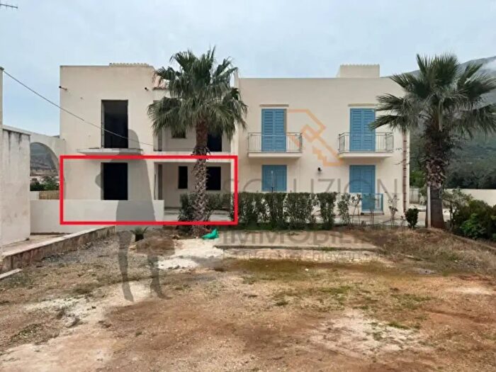 Appartamento quadrilocale in vendita in Viale Cristoforo Colombo, San Vito Lo Capo