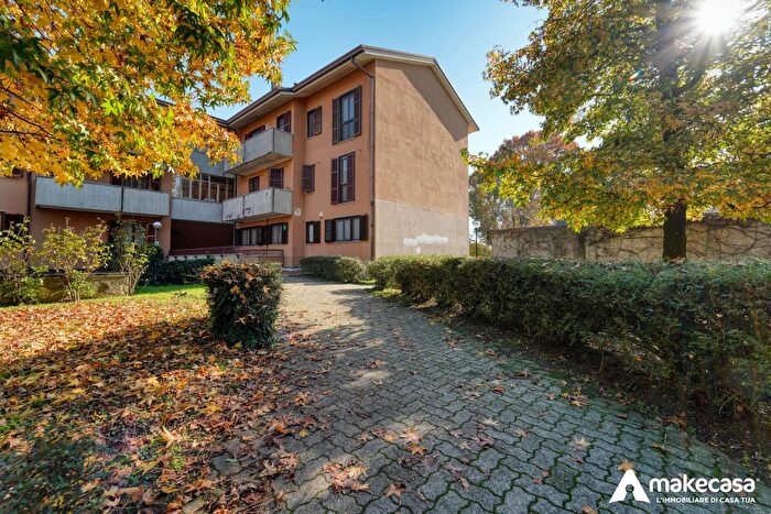 Appartamento bilocale in vendita in Piazza Puccini, Vizzolo Predabissi