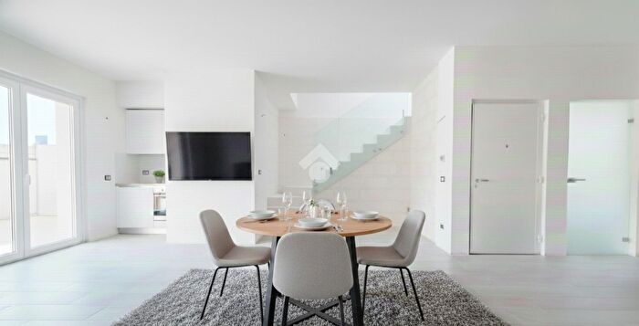 Casa trilocale in vendita in Via Simeana, Francavilla Fontana