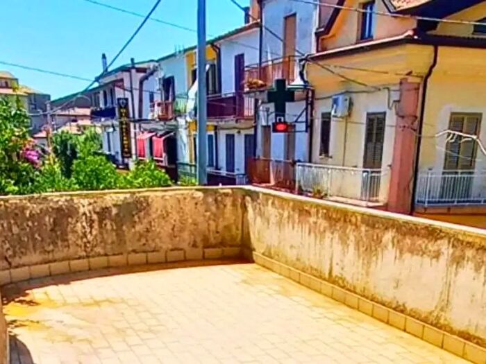 Appartamento quadrilocale in vendita in Centro Storico, San Sosti