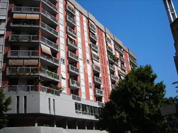 Appartamento trilocale in vendita in Via Edoardo d'Onofrio, Roma