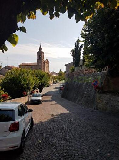 Casa con 6 locali in vendita in Via Castello San Giorgio, Terre Roveresche