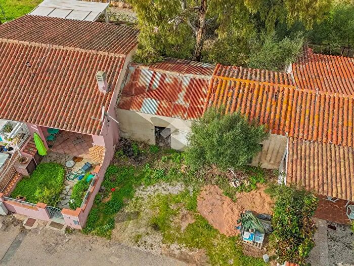 Casa bilocale in vendita in Via Luigi Einaudi, San Teodoro