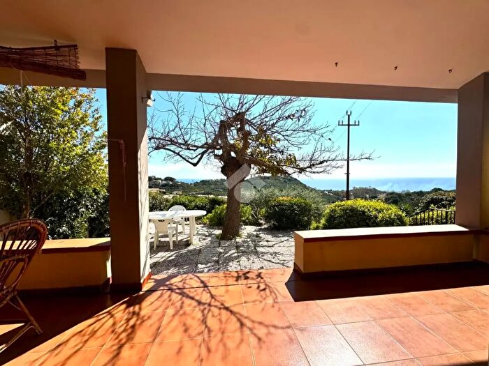 Casa quadrilocale in vendita in Via dei Velieri, Muravera