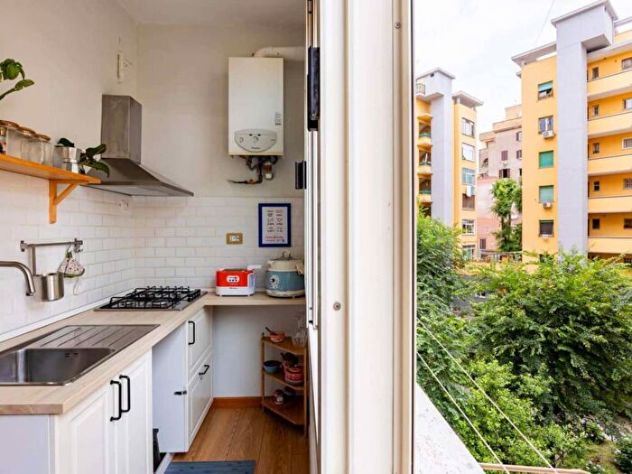 Appartamento bilocale in affitto in Piazza di Donna Olimpia, Monteverde Nuovo, Roma