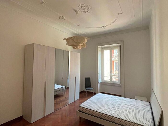 Appartamento trilocale in affitto in Via Spartaco, Montenero, Milano