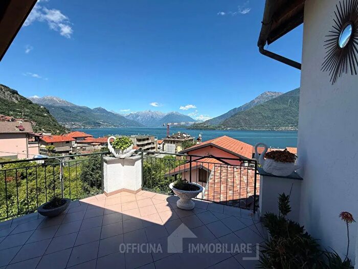 Casa con 7 locali in vendita in Via Bresciana, Musso