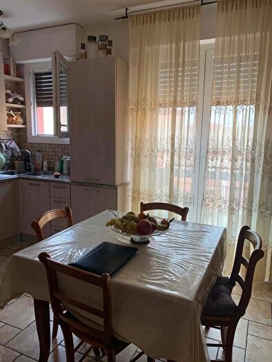 Appartamento trilocale in vendita in Sassuolo Via Mazzini, Sassuolo