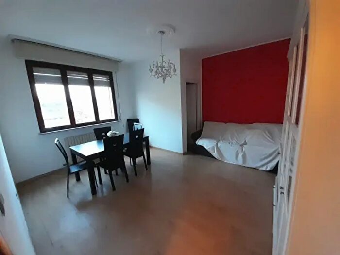 Appartamento trilocale in vendita in Via Genova, Ponte DellOlio