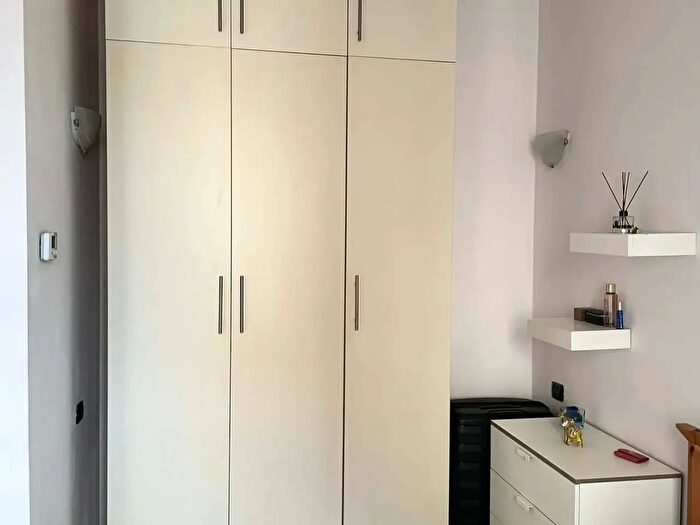 Appartamento monolocale in affitto in Piazza Agrippa, Milano