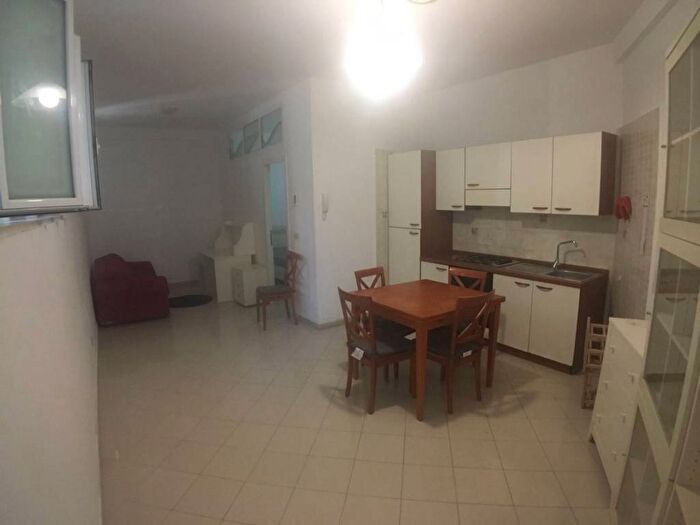 Appartamento monolocale in affitto in Via Renzo Rossi, Monti Tiburtini, Roma