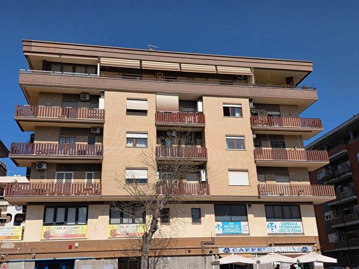 Appartamento bilocale in affitto in Via Isole del Capo Verde, Ostia Ponente, Roma