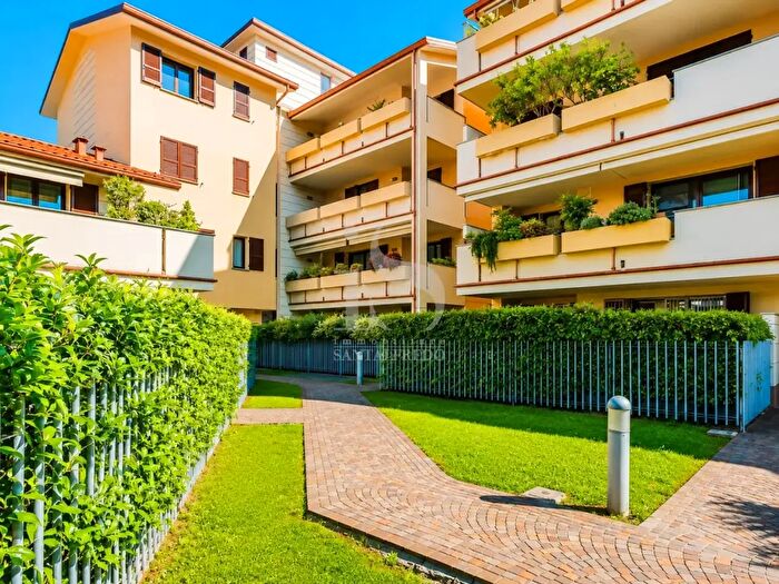 Appartamento bilocale in vendita in Via Monte San Michele a, Concorezzo