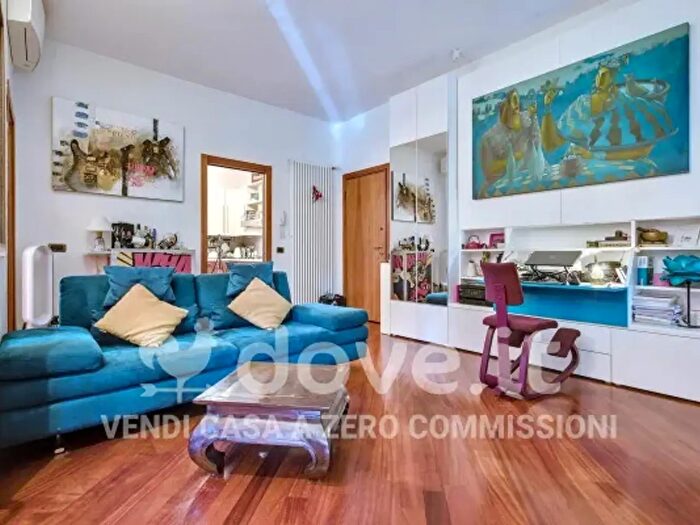 Appartamento trilocale in vendita in Via Giuseppe Adami, Milano