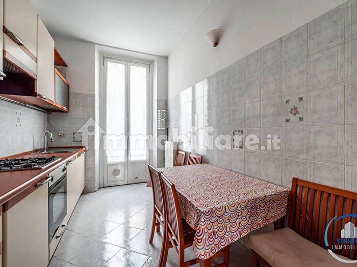 Appartamento trilocale in affitto in Via Gerolamo Rovetta, Turro, Milano