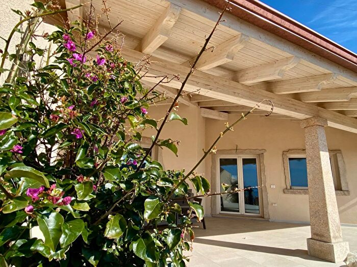 Casa trilocale in vendita in Isola Rossa, Trinità dAgultu e Vignola