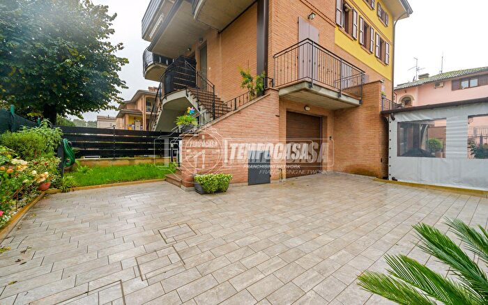 Casa quadrilocale in vendita in Maranello