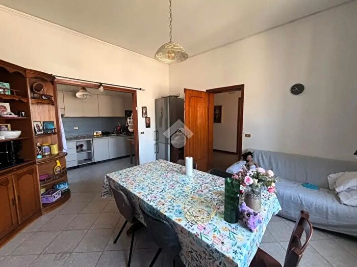 Casa con 6 locali in vendita in Via Tevere, San Giorgio Bigarello