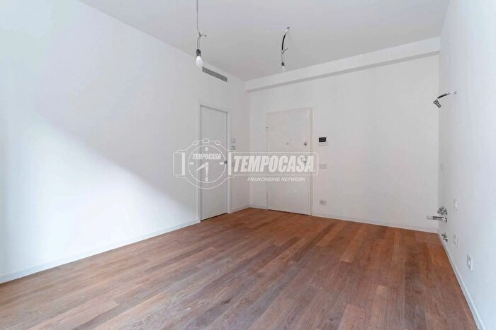 Appartamento bilocale in vendita in Milano