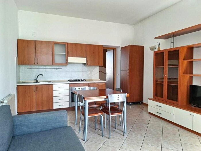 Appartamento bilocale in affitto in Via Carlo Farini, Farini, Milano