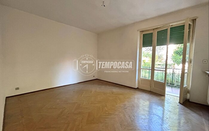 Appartamento con 5 locali in vendita in Via Lorenzo Perosi, Andorno Micca