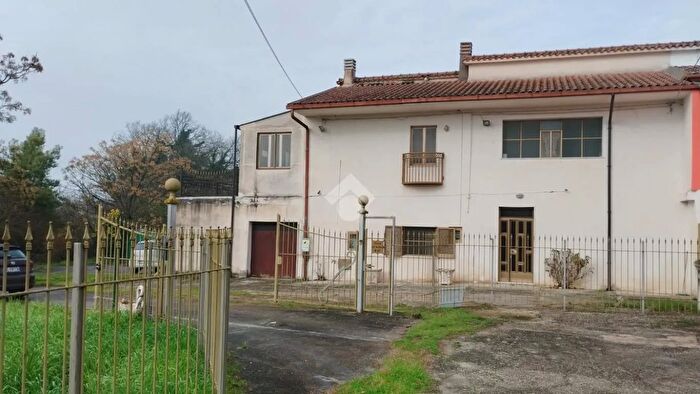 Casa con 5 locali in vendita in Via Colle Pecce, Rocca DEvandro